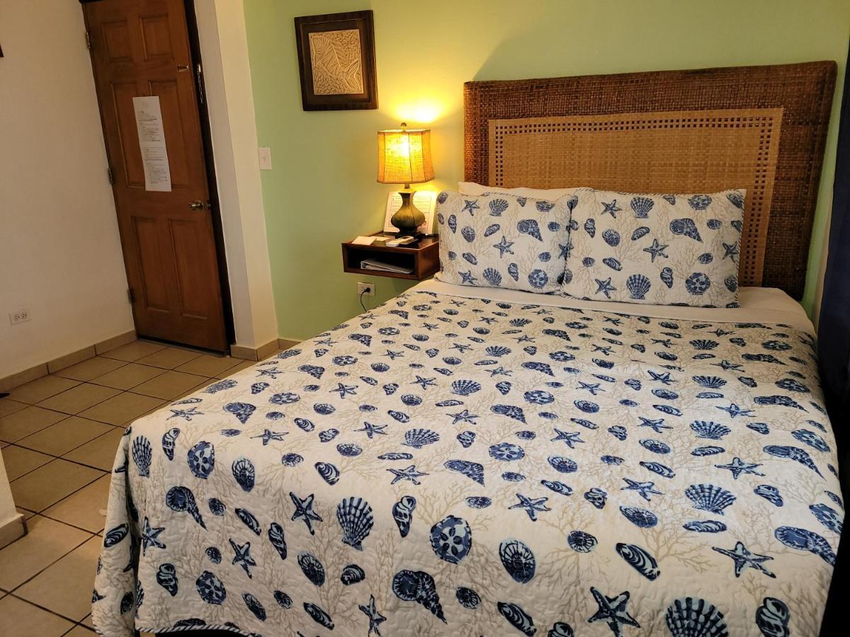 Villa Coral Guesthouse Vieques Extérieur photo